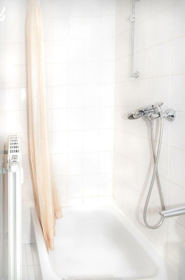 Business & Tourist Apartment Düsseldorf Dış mekan fotoğraf